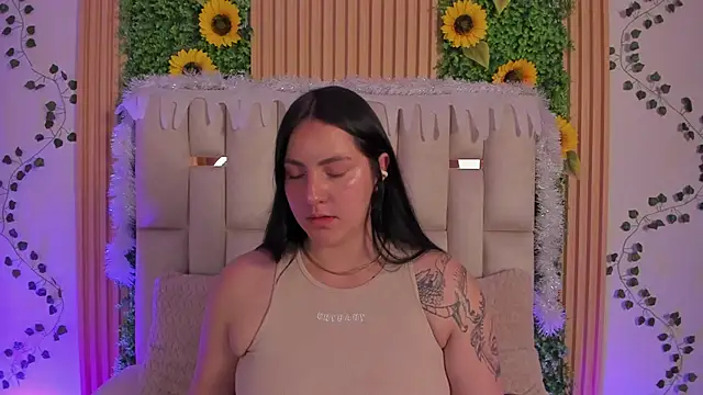 jenifer  power10 online show from November 20, 8:41 pm