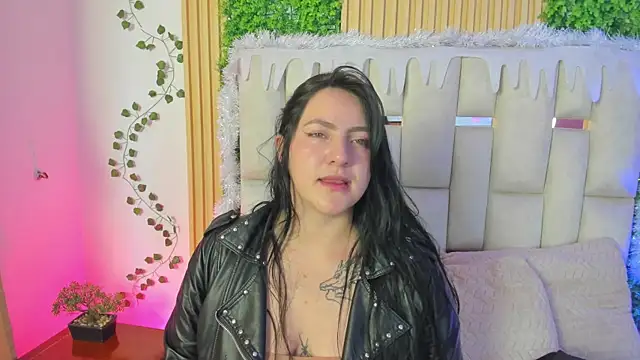 jenifer  power10 online show from November 30, 8:02 pm