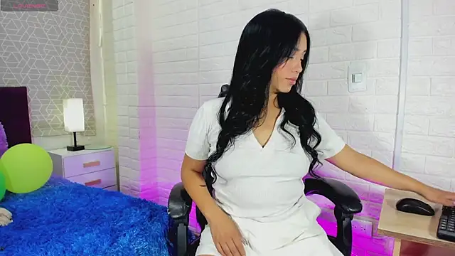 Snapshot of sweet_kitty0110 chatting on March 21, 9:29 pm sweet kitty0110 online show from March 21, 9:29 pm