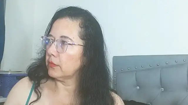 maturepriscila online show from May 23, 1:26 pm