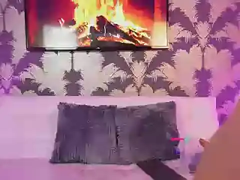MeganCruzGB online show from January 8, 9:55 pm