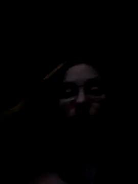 Snapshot of LilyFoxxx chatting on April 12, 6:40 am LilyFoxxx online show from April 12, 6:40 am