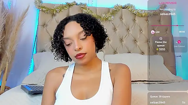 ened nessa online show from December 19, 12:34 pm