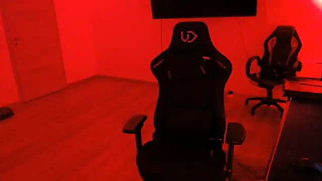 Georg1800 online show from April 4, 5:06 am