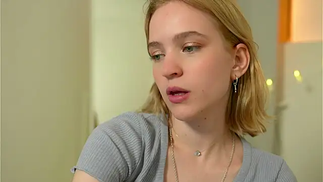 lolly pie online show from December 10, 6:49 pm