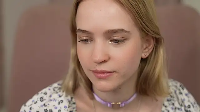 lolly pie online show from December 11, 3:15 pm