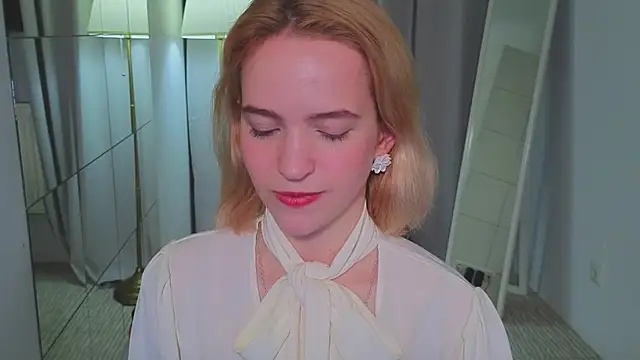 lolly pie online show from January 1, 6:38 pm