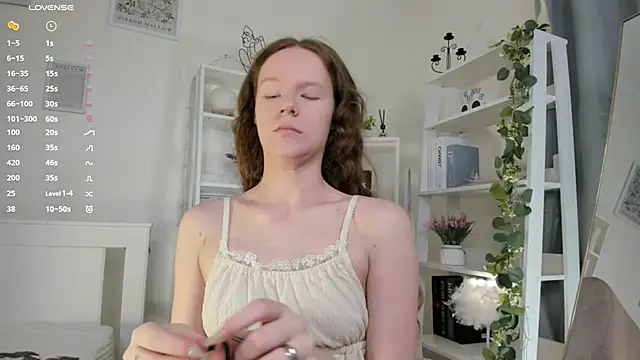 Snapshot of ZaraBluitt chatting on March 16, 9:13 am ZaraBluitt online show from March 16, 9:13 am