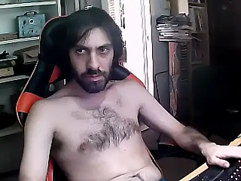 Snapshot of johnwood88 chatting on February 6, 5:09 pm johnwood88 online show from February 6, 5:09 pm