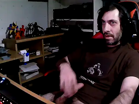 Snapshot of johnwood88 chatting on November 12, 5:41 am johnwood88 online show from November 12, 5:41 am