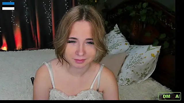 Snapshot of Inessa_Holiday chatting on December 2, 6:41 am Inessa Holiday online show from December 2, 6:41 am