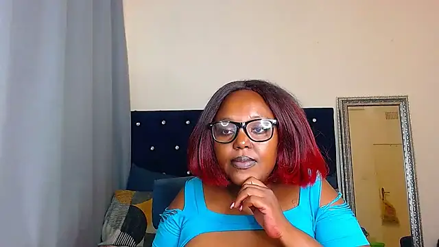 CHERRYYUMMY online show from December 29, 11:50 pm