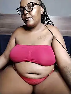 Snapshot of CHERRYYUMMY chatting on March 5, 9:49 am CHERRYYUMMY online show from March 5, 9:49 am