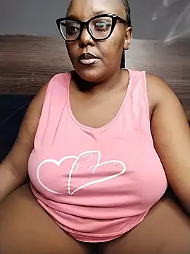 Snapshot of CHERRYYUMMY chatting on April 15, 7:21 pm CHERRYYUMMY online show from April 15, 7:21 pm