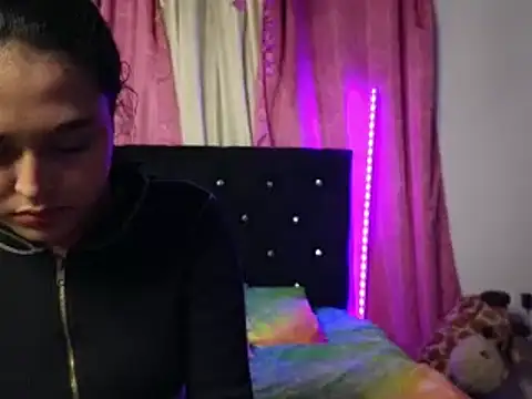 Sweet xuee18 online show from February 26, 4:14 am