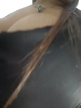 Snapshot of milf_venus chatting on October 18, 11:05 pm milf venus online show from October 18, 11:05 pm