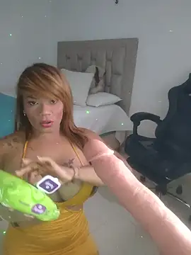 Snapshot of milf_venus chatting on June 8, 6:08 pm milf venus online show from June 8, 6:08 pm