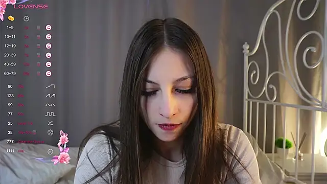 Snapshot of TayteHeston chatting on February 16, 11:16 am TayteHeston online show from February 16, 11:16 am