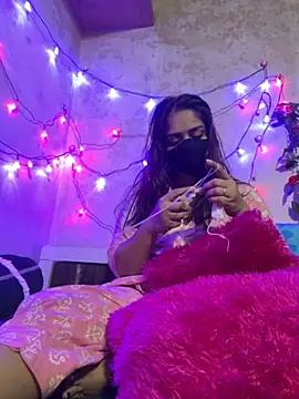 Black Glow online show from September 11, 6:08 pm