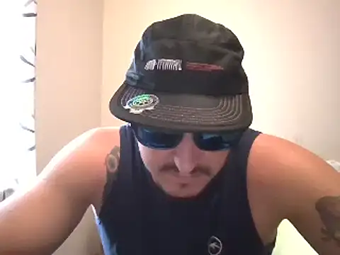 xNeverNoia  online show from December 9, 5:08 pm