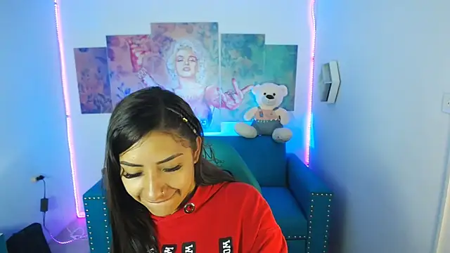 Sofi hot 4m online show from February 3, 12:25 pm