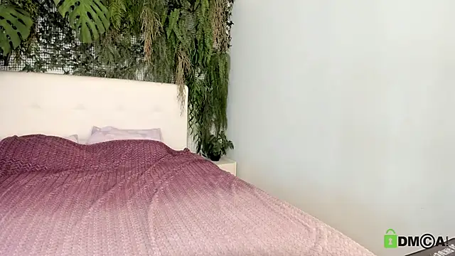 ElizaNik  online show from September 21, 4:41 pm