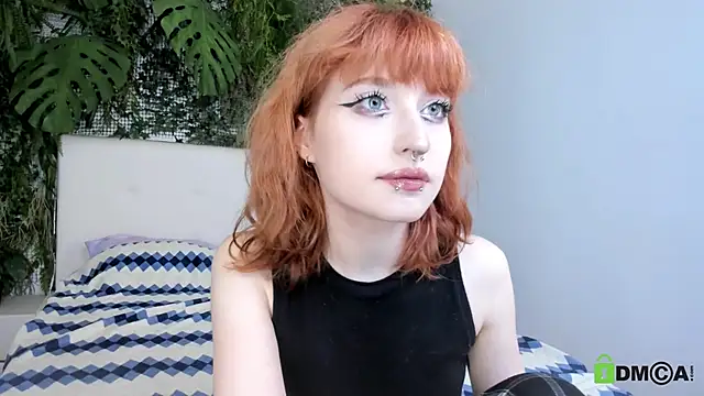 ElizaNik  online show from November 7, 5:40 am