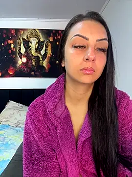 Snapshot of bbzinharosa chatting on October 29, 9:00 am bbzinharosa online show from October 29, 9:00 am