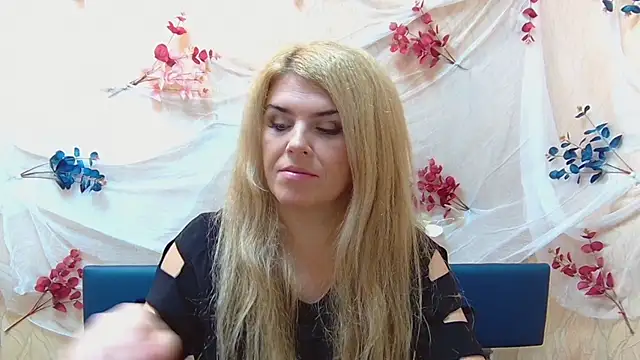 Julya Barbi online show from December 9, 6:12 am