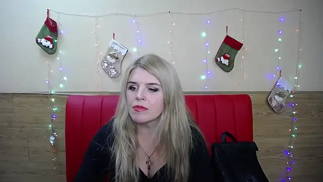 Julya Barbi online show from January 3, 6:03 pm