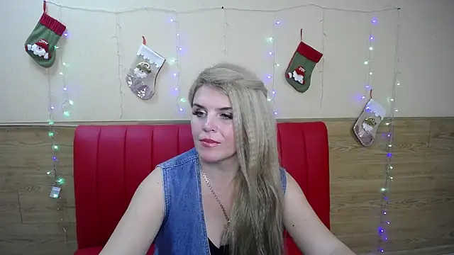 Julya Barbi online show from January 13, 12:30 am