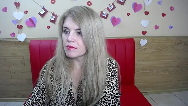 Julya Barbi online show from February 20, 5:55 am