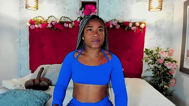 Snapshot of SilvannaFit chatting on September 9, 12:15 pm SilvannaFit online show from September 9, 12:15 pm