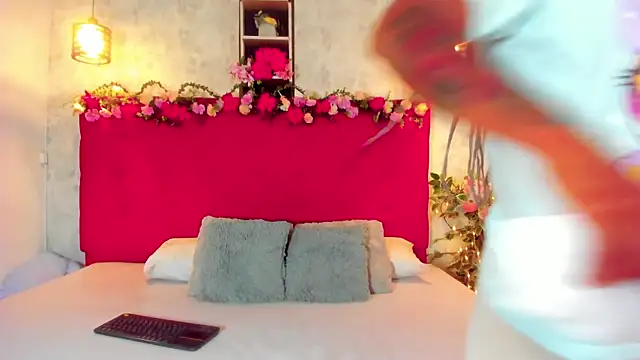 Snapshot of SilvannaFit chatting on September 14, 8:46 am SilvannaFit online show from September 14, 8:46 am