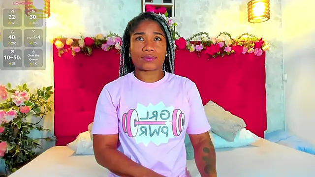 Snapshot of SilvannaFit chatting on September 29, 11:48 am SilvannaFit online show from September 29, 11:48 am