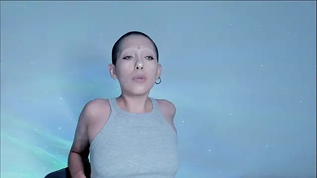 Snapshot of lnxmst chatting on February 7, 1:25 am lnxmst online show from February 7, 1:25 am