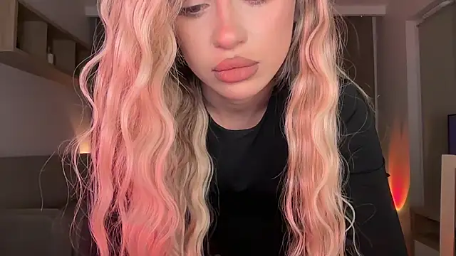 Julia RL online show from October 15, 9:04 pm