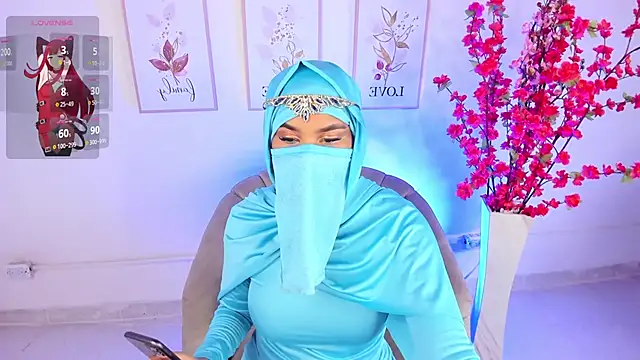 Snapshot of saray_halam chatting on January 12, 6:16 pm saray halam online show from January 12, 6:16 pm