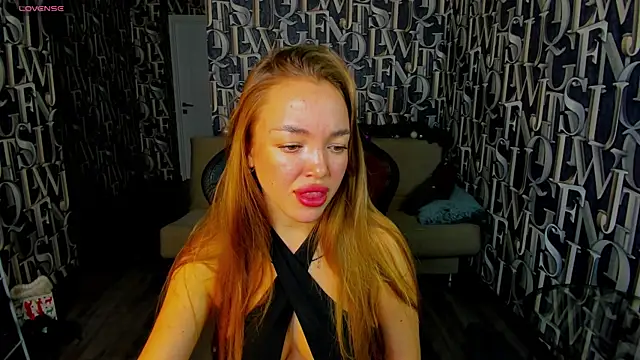 Christy Little online show from December 29, 8:00 am