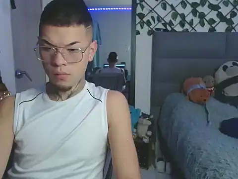 MarceloMilk online show from September 23, 5:38 pm