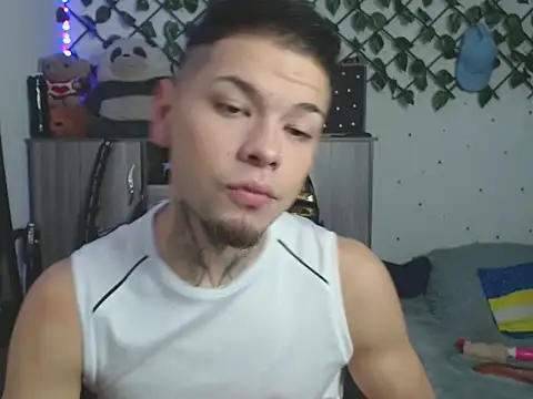 MarceloMilk online show from November 5, 3:39 am