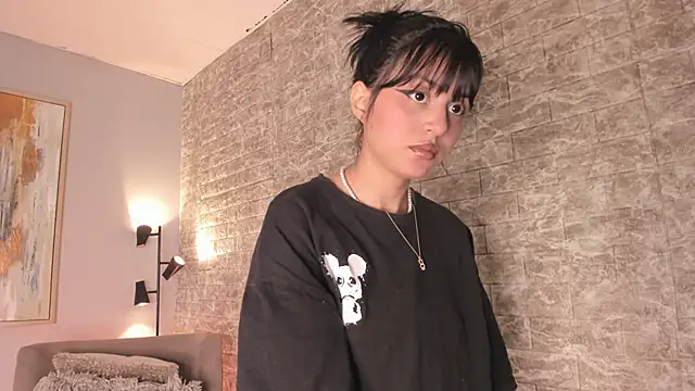 tamara aluna online show from February 3, 12:25 pm