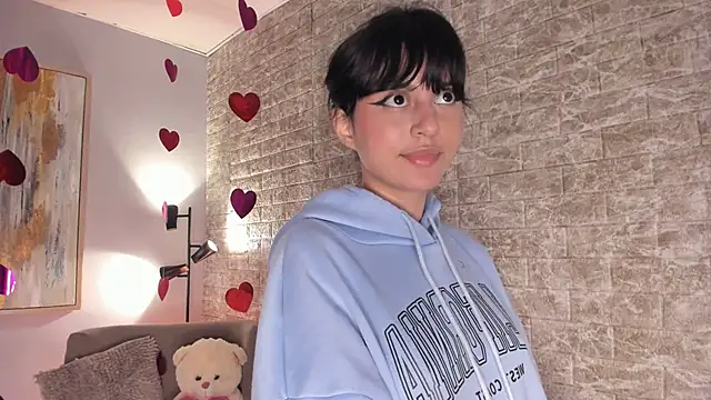 tamara aluna online show from February 14, 4:20 pm