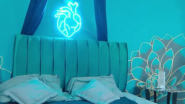 Lunamistyc online show from February 2, 8:07 pm