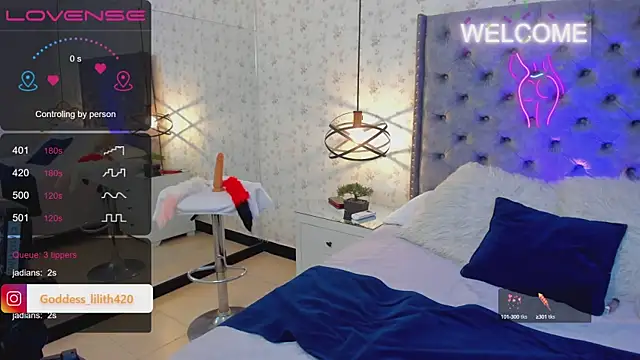 Snapshot of Goddess__Lilith chatting on December 8, 9:46 am Goddess Lilith online show from December 8, 9:46 am