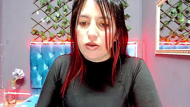 IVY FOX online show from December 9, 6:55 am