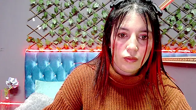 IVY FOX online show from December 12, 5:10 am
