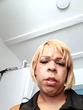 blondebitchlitle online show from January 10, 4:51 pm