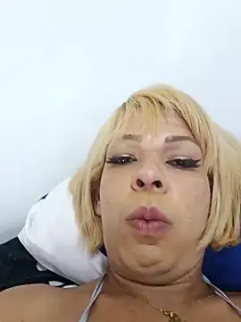 blondebitchlitle online show from January 30, 8:31 pm