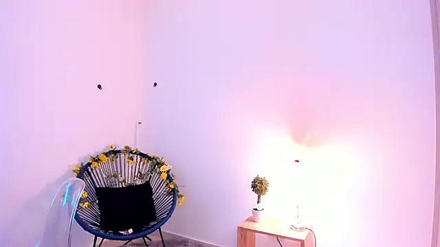  Sam sexy  online show from March 9, 6:43 pm